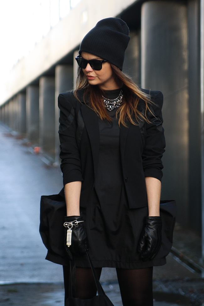 All-Black-Fashion-Fashionable-02