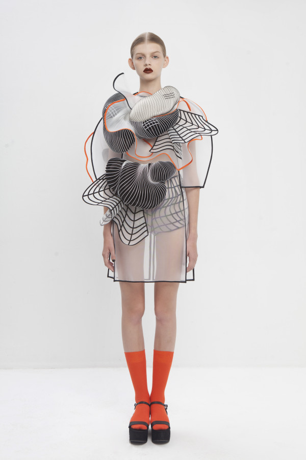 noa-raviv-graduate-collection7-600x900