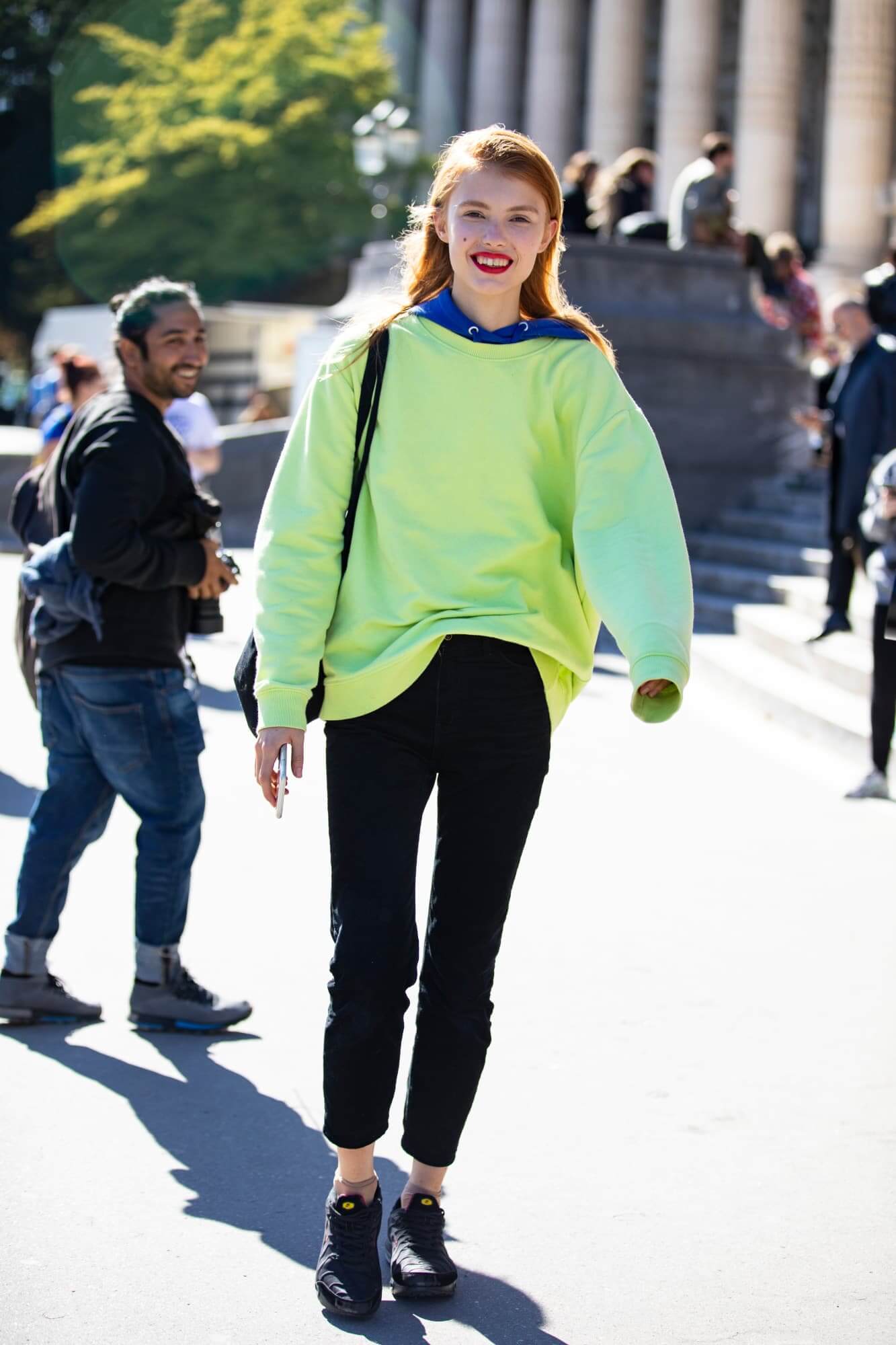 paris-fashion-week-spring-2019-street-style-day-7-104