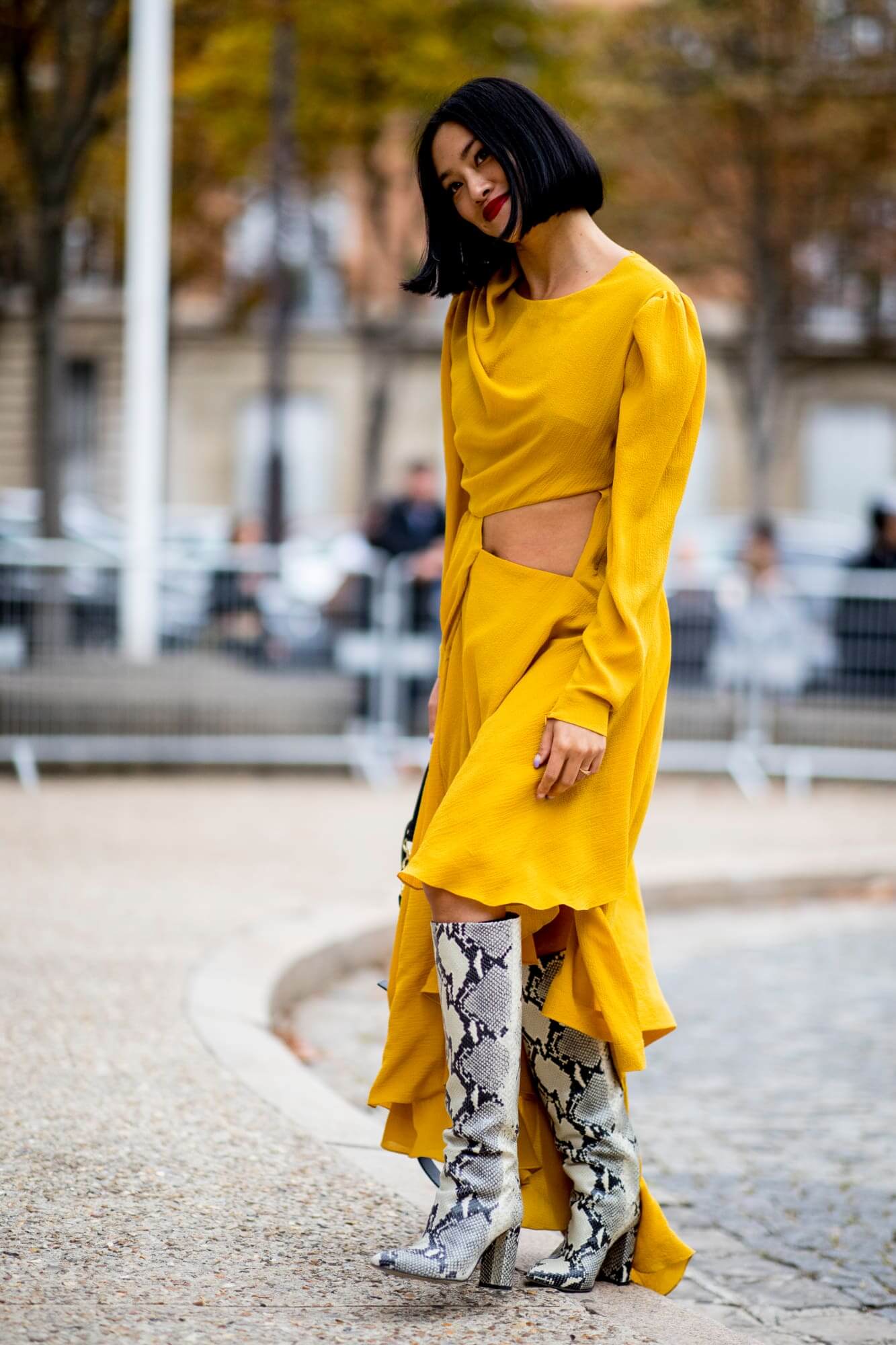 paris-fashion-week-spring-2019-street-style-day-9-35